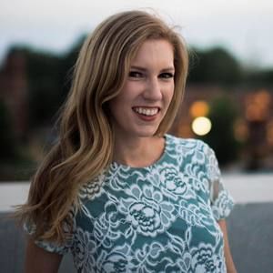 Meet your Posher, Elaina