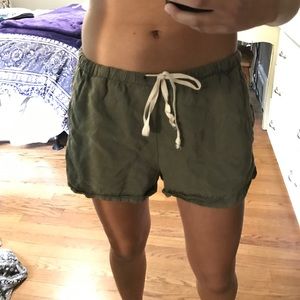 Brandy Melville flowy shorts