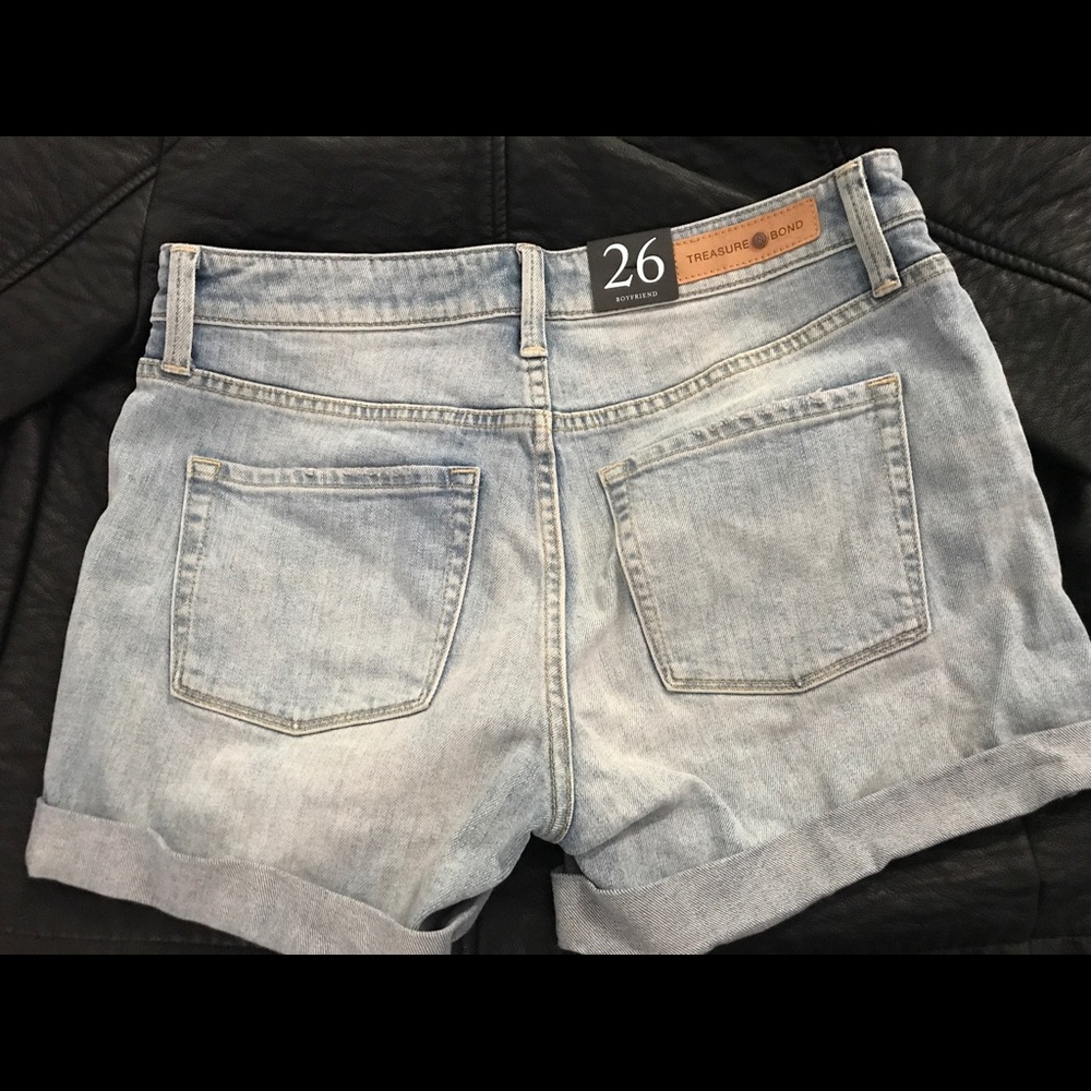 Denim boyfriend shorts.