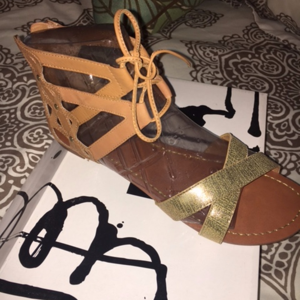 NEW Dolce Vita Metallic Sandals - Anthropologie