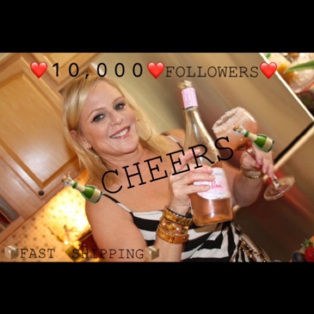 👏🏻YAY👏🏻10K FOLLOWERS👏🏻