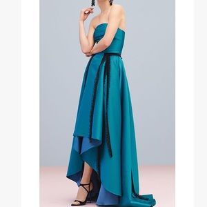 Sachin & Babi
Aria High Low Gown