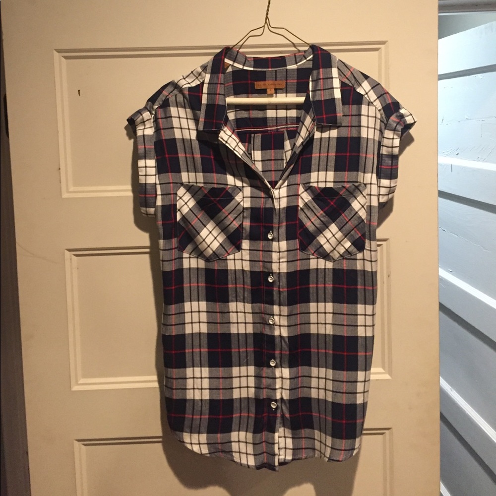 Jachs Girlfriend red, white & blue plaid shirt