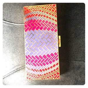 COLE HAAN clutch