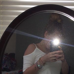 Meet your Posher, Cecilia