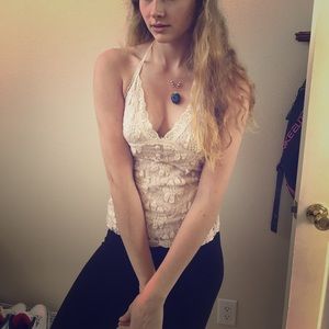 LACEY, V-NECK HALTER TOP