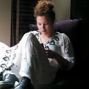 Meet your Posher, Kendra