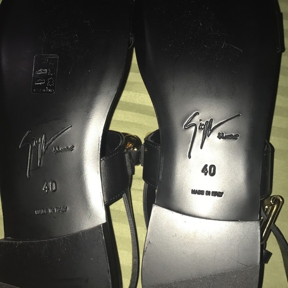 Giuseppe Zanotti Siutta Sandals main image 4