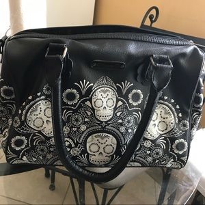 Loungefly Skull 💀 Bag