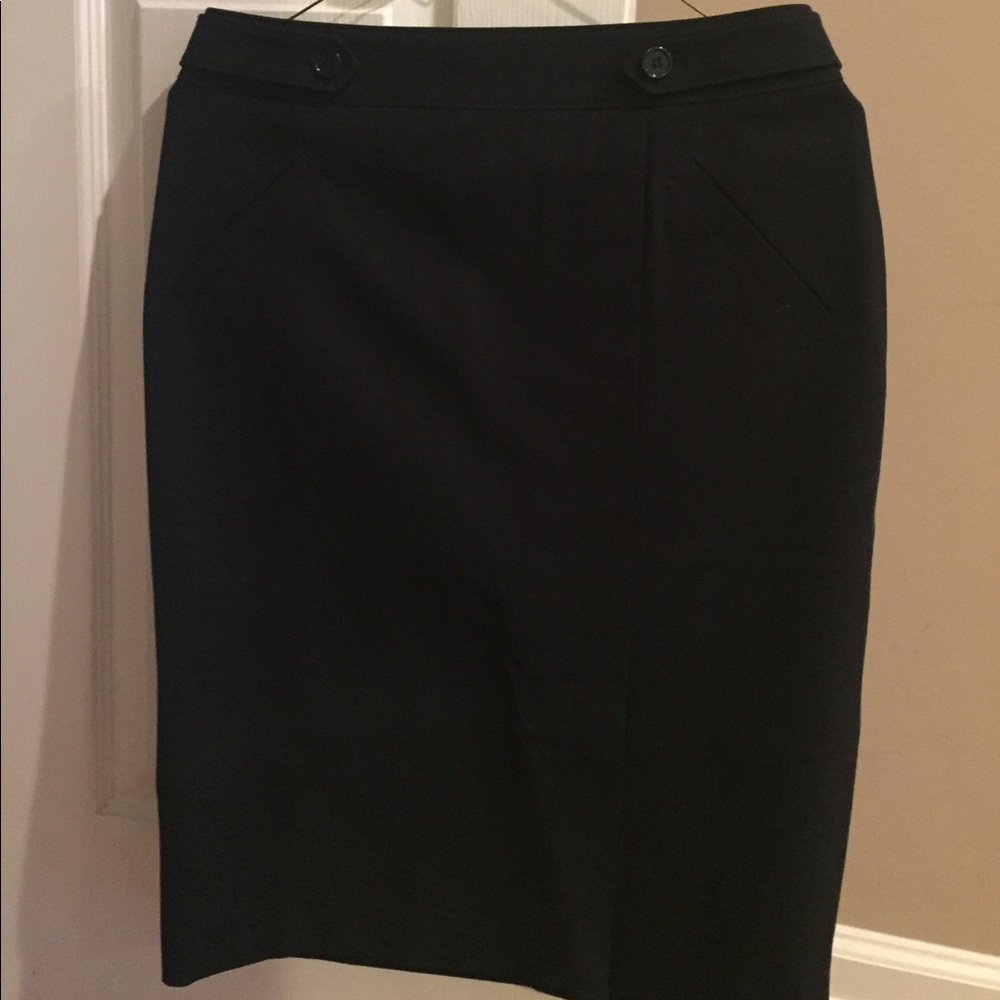 Black straight skirt- Ann Taylor size 4