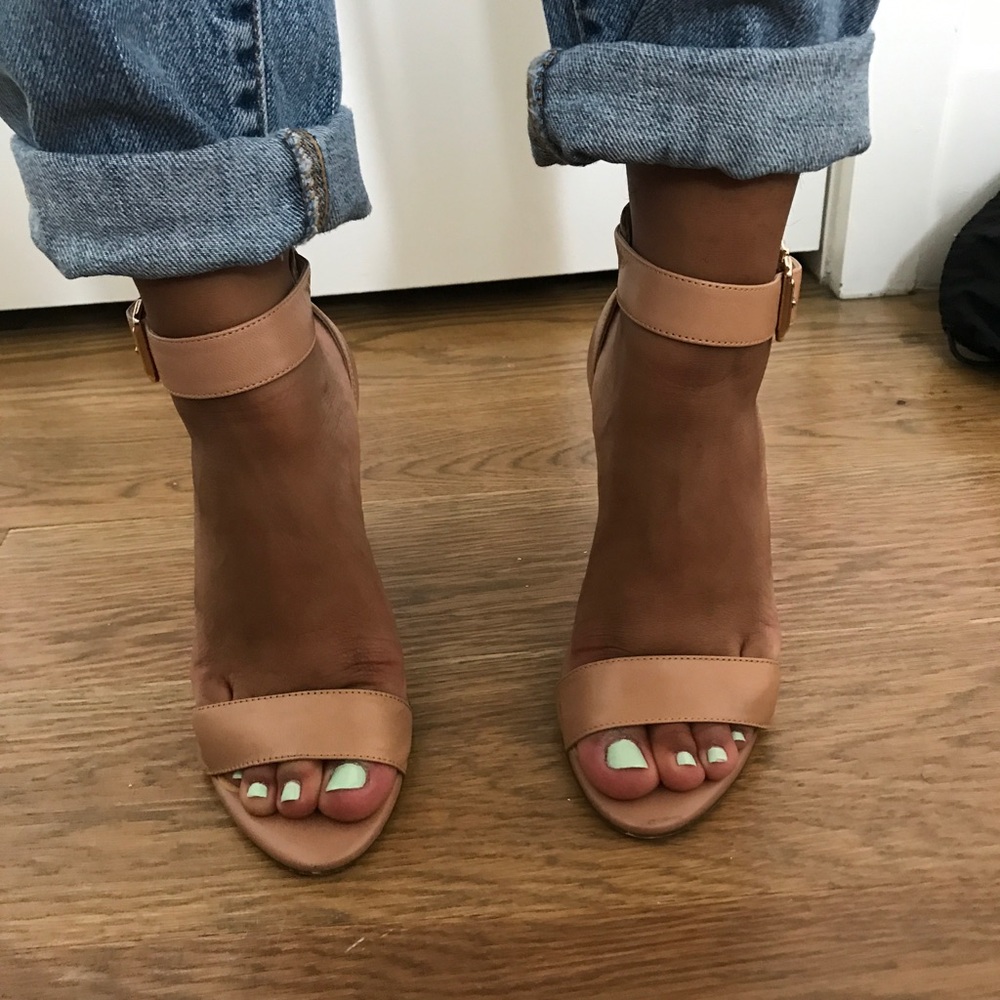 INC heels