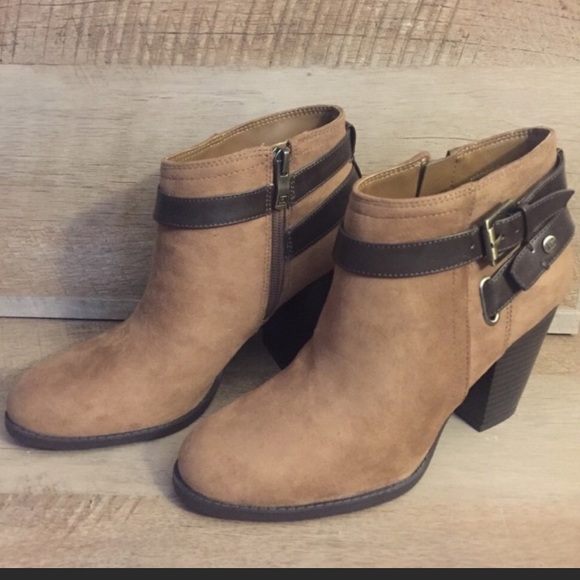 Brown Booties with Belt Detail - Picture 3 of 5
