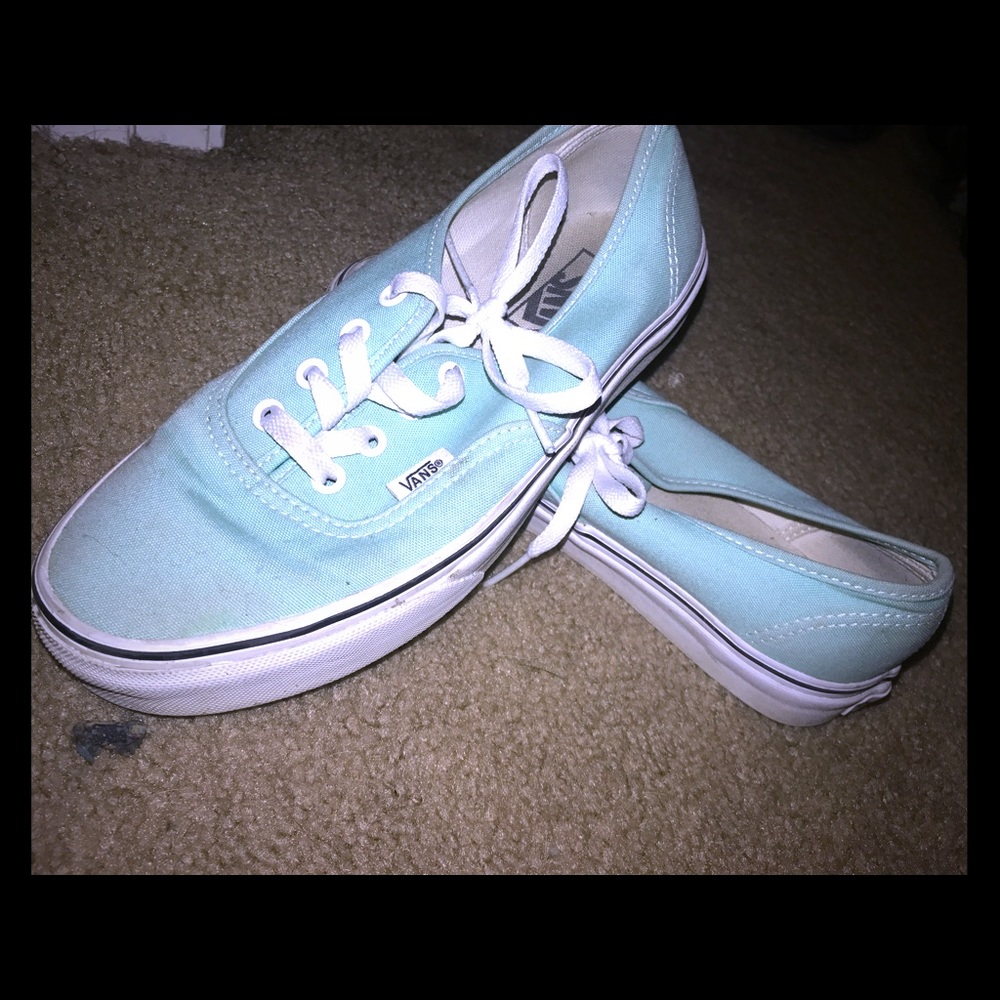 Shoe