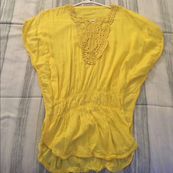 Yellow top - Picture 2 of 2