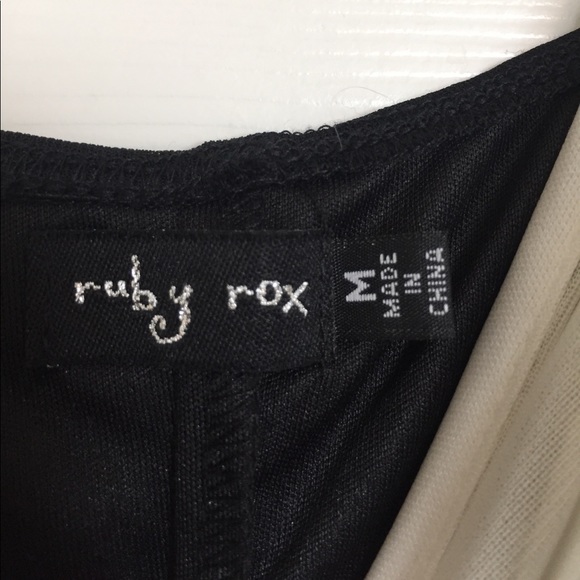 Black and White Semiformal Dress - Picture 3 of 4