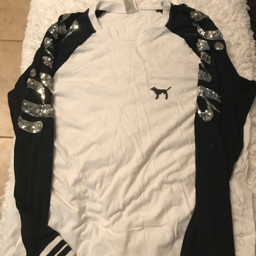 VS Pink Longsleeve