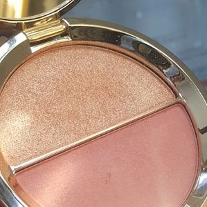 Becca x Jaclyn Hill Champagne Splits