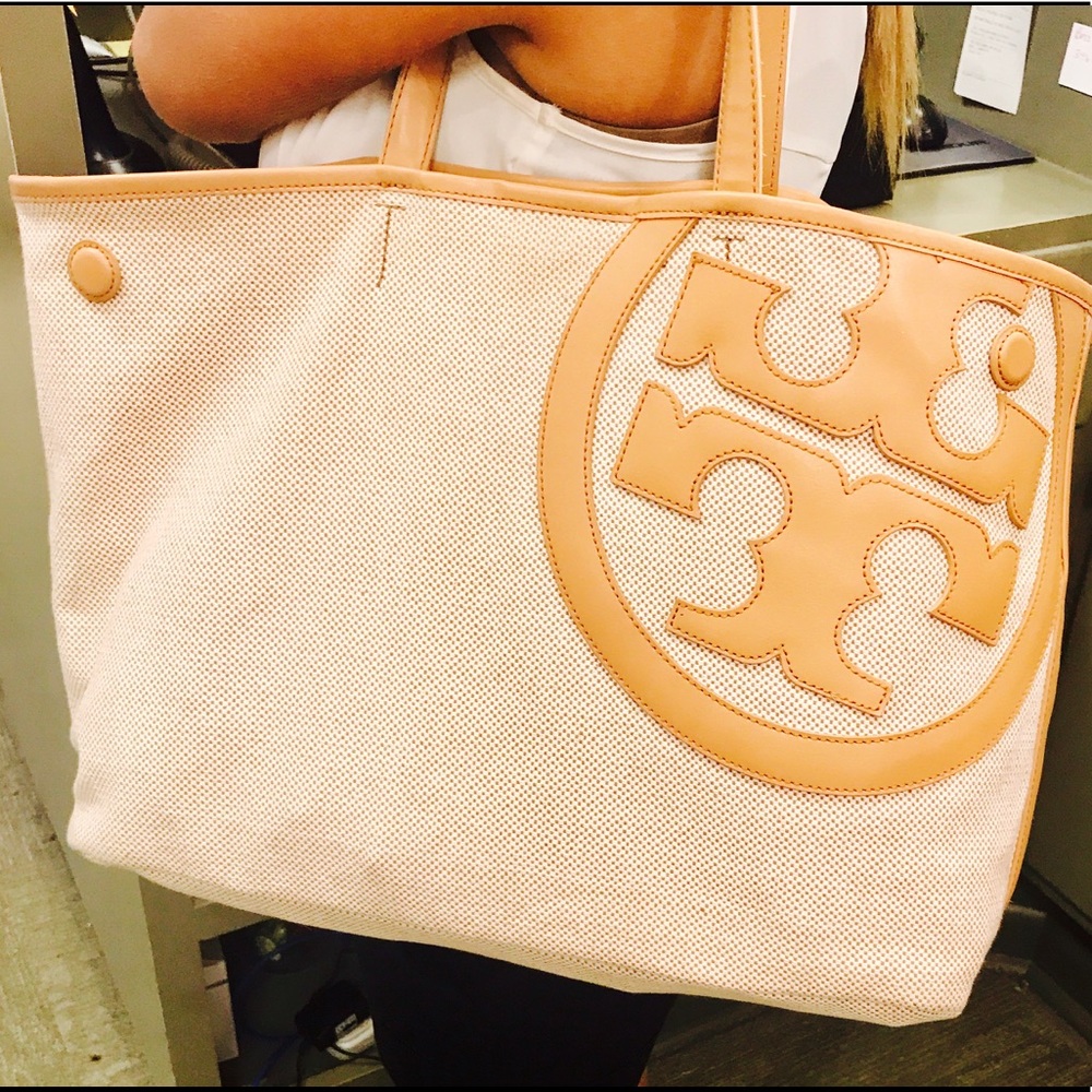 Tory burch purse