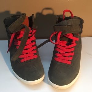 Reebok wedge booties