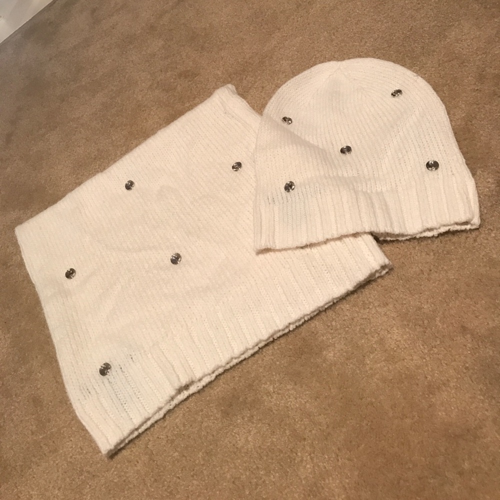 White Embellished Victoria Secret Scarf & Hat