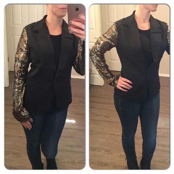 Gold Sequin Blazer - Picture 3 of 6