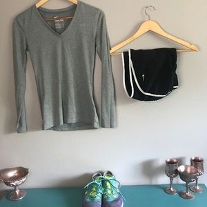 Nike dri-fit top