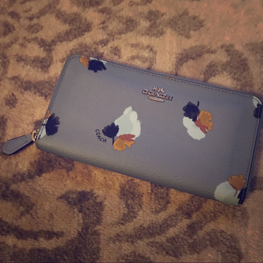 NWOT Coach Wallet