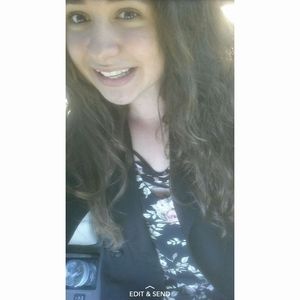 Meet your Posher, Karina