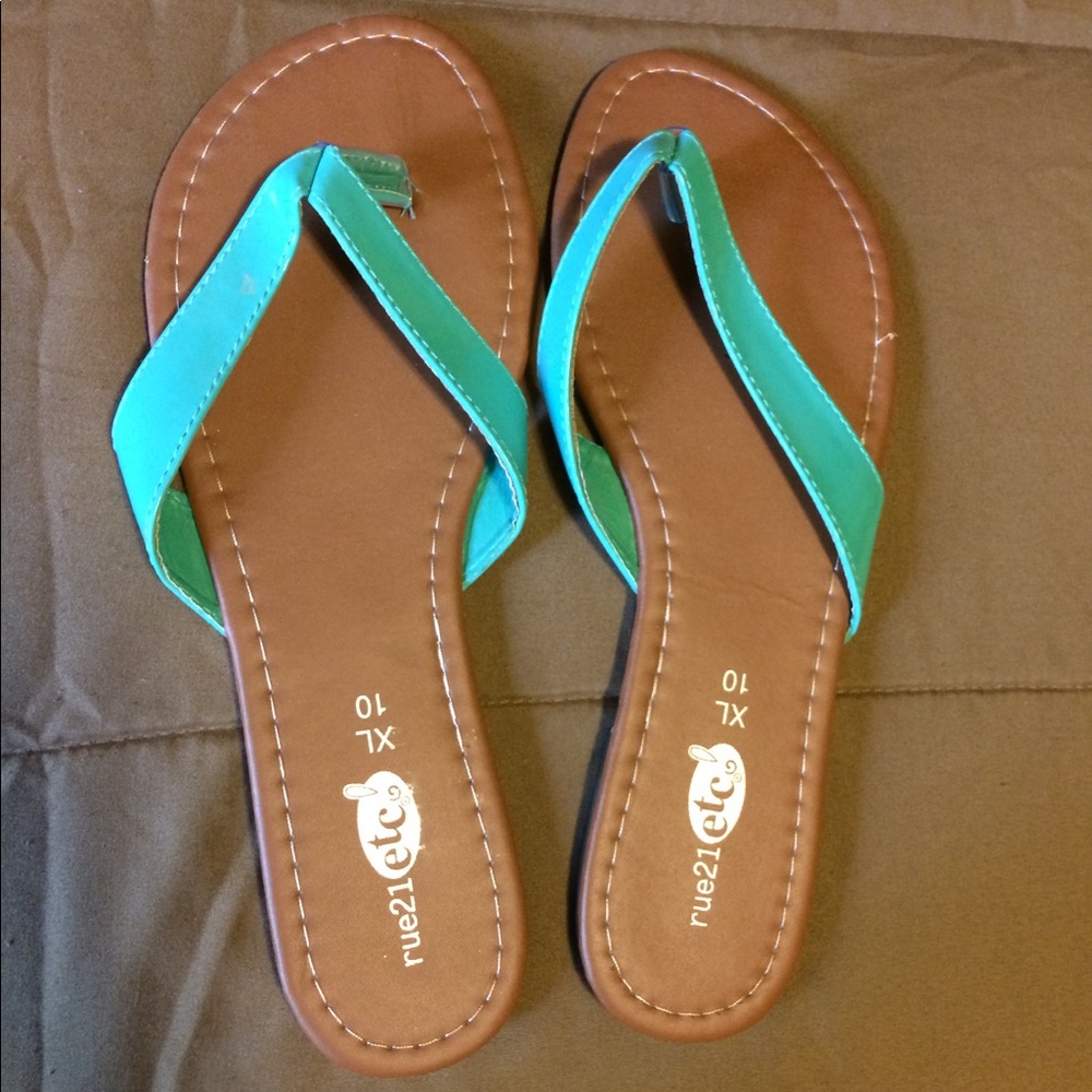 Rue21 flip flops size 10 in womens