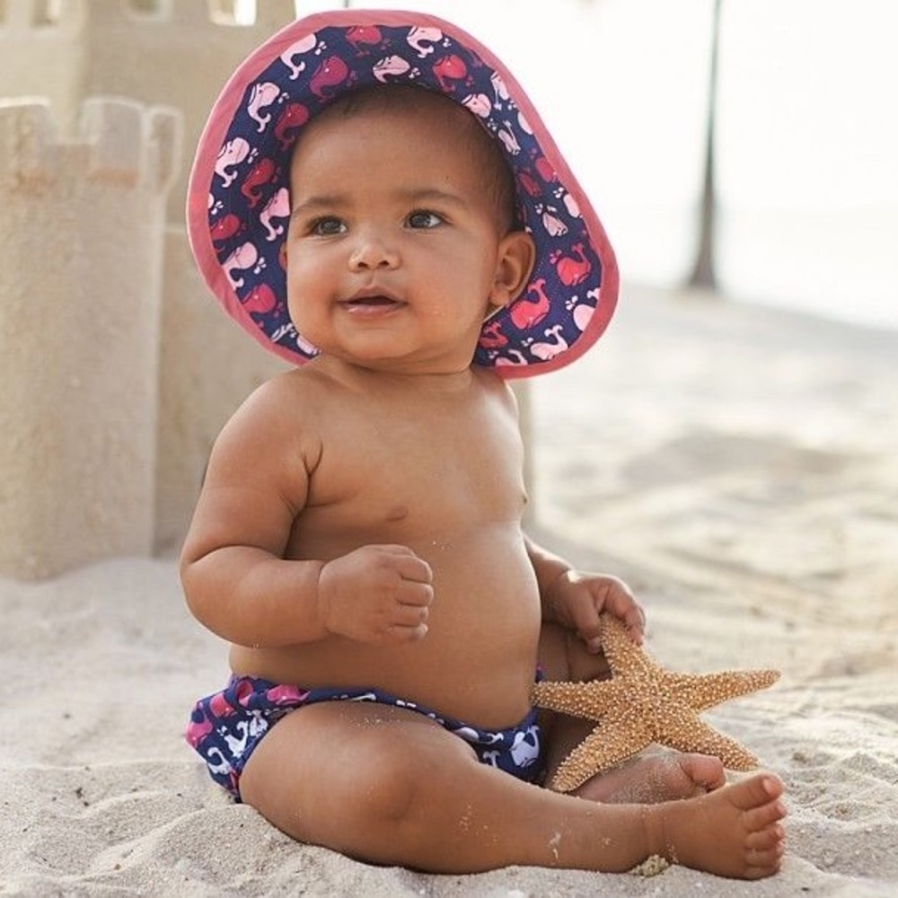 Pottery Barn Reversible Whale Sun Hat 6-12 Months - Picture 1 of 5
