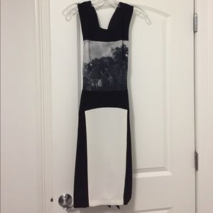 BCBG MAXAZRIA crossback dress size 4