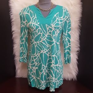 Croft & Barrow Green & White Top