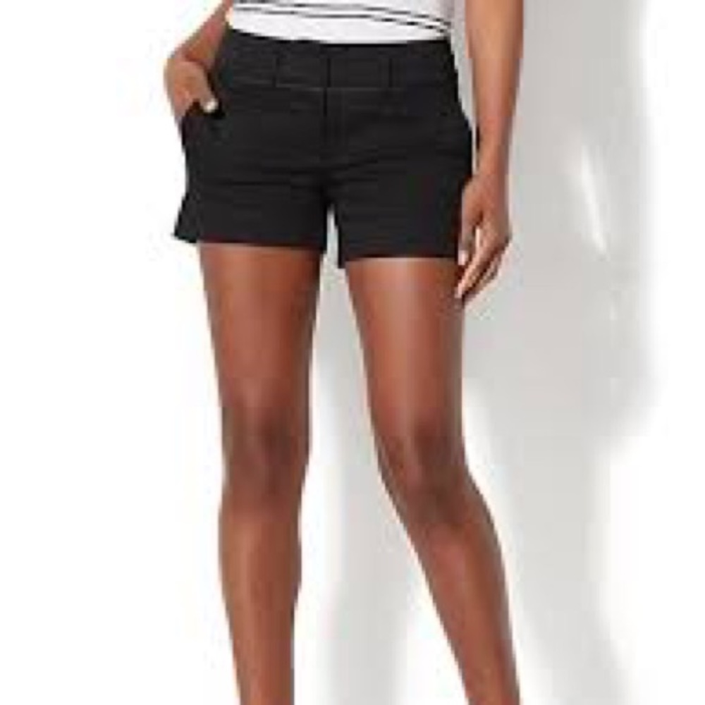 Black nyco dress shorts. Size 4