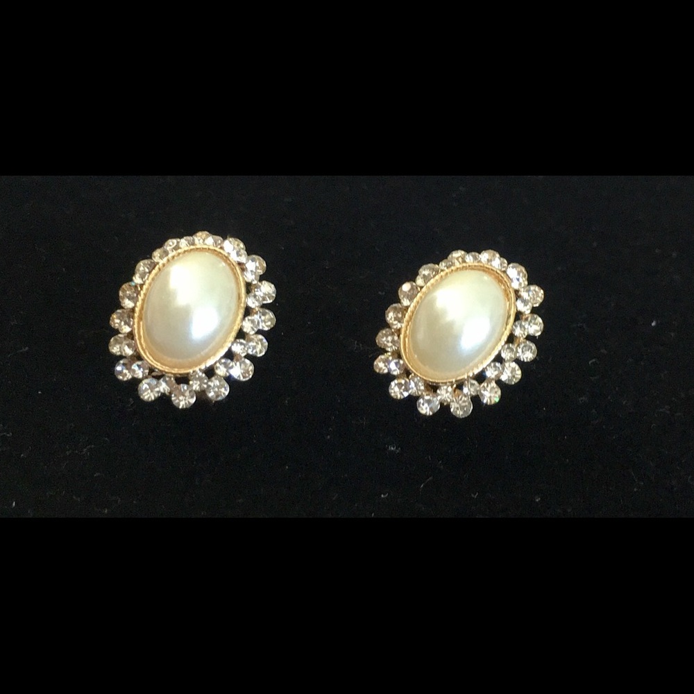 Pearl Earrings with stones and gold accent