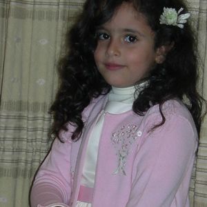 Meet your Posher, Farah