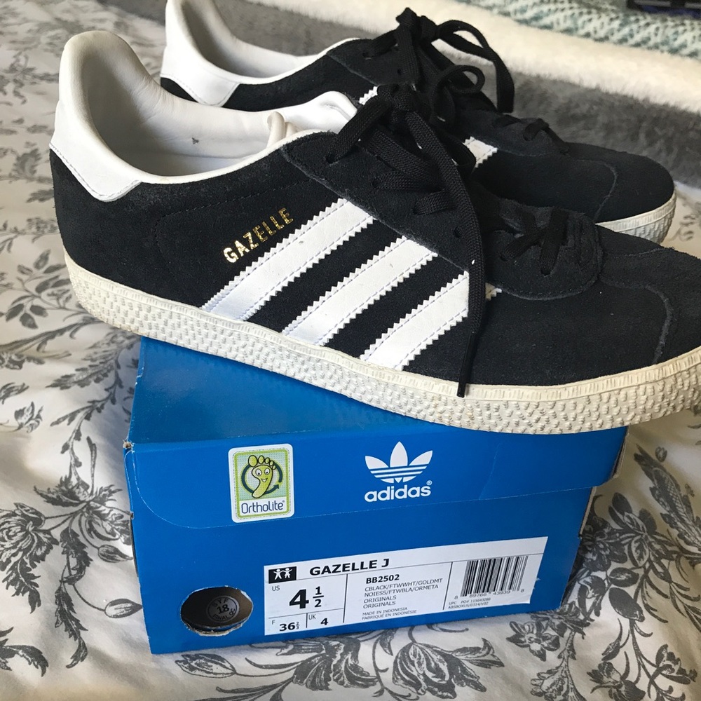 Adidas gazelle black