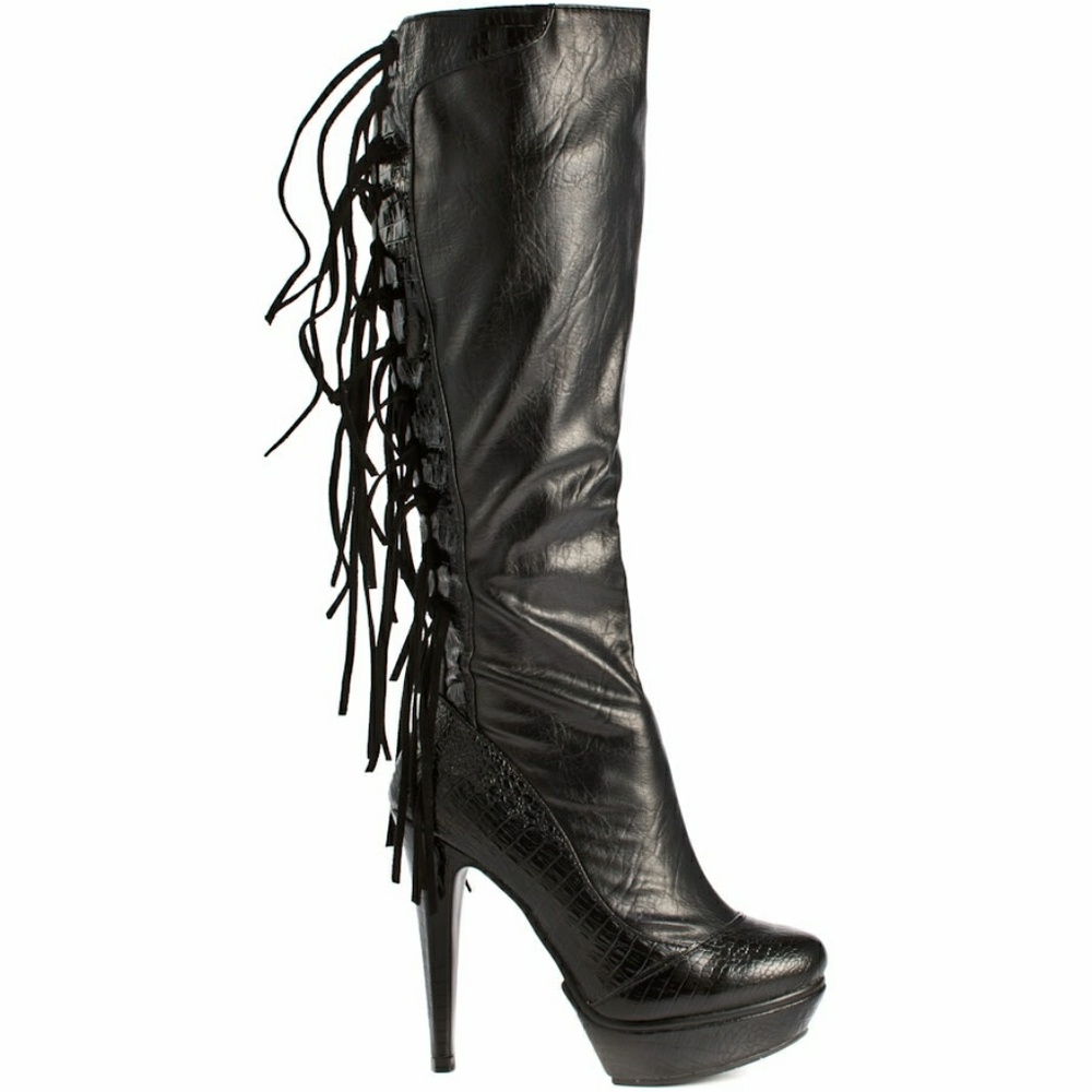 Dereon Keylime fringe boots