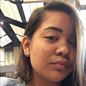 Meet your Posher, Catalina