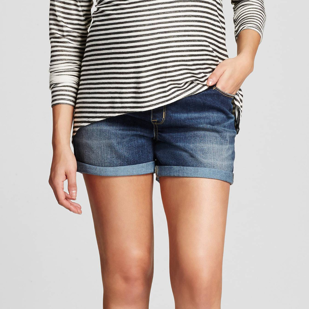 4 for $25 ❤️ Maternity Midi Shorts S 4/6