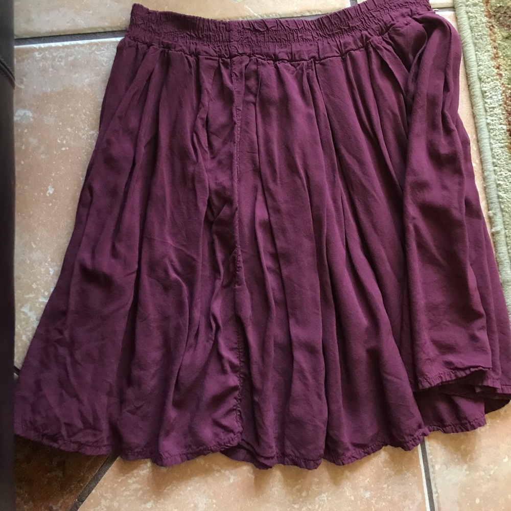 Brandy Melville skirt