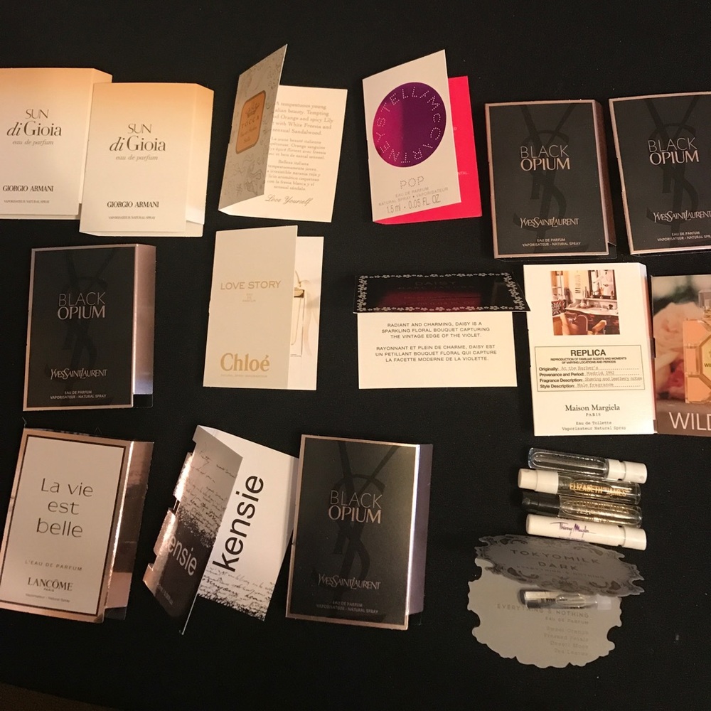 19 Sample Perfumes. New