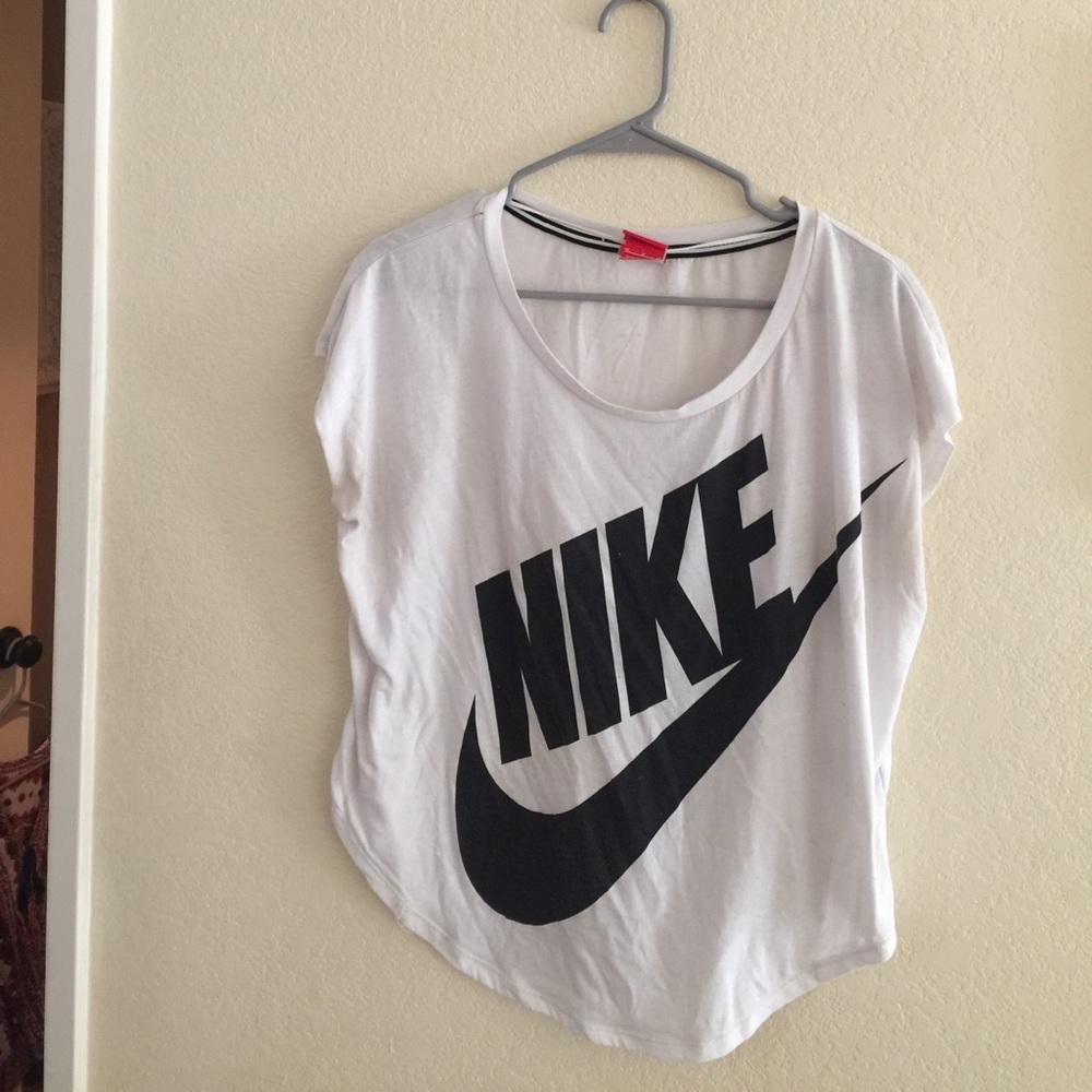 NIKE work out shirt