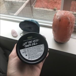 !!!SOLD!!! Lush Cleanser !!!SOLD!!!