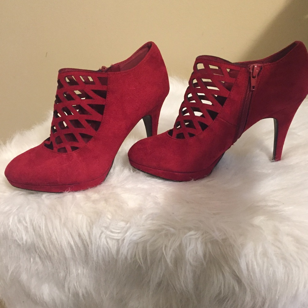 IMPO Caged Ankle Booties. New! Never worn!