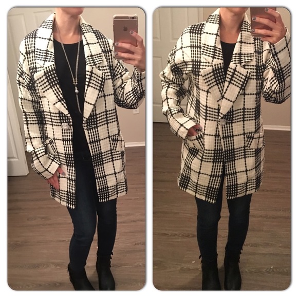 Gorgeous Black & White Plaid Jacket - Picture 2 of 3