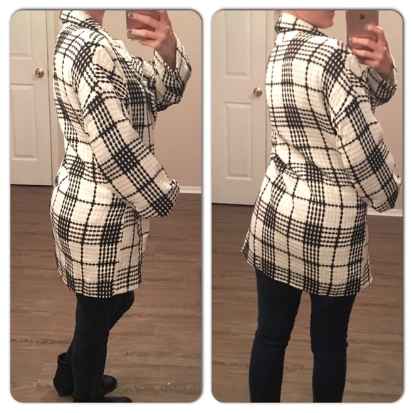 Gorgeous Black & White Plaid Jacket - Picture 3 of 3
