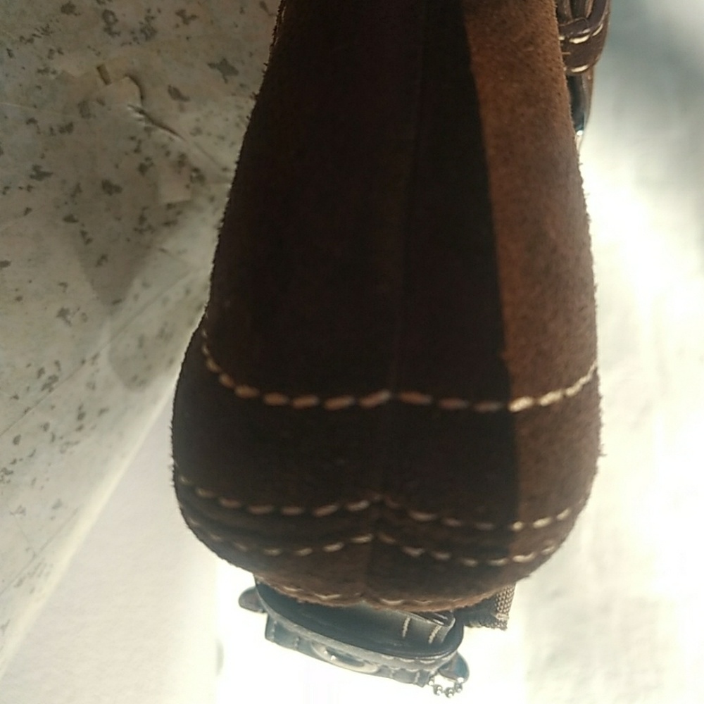 Traded with dee EUC--Authentic coach shoulder bag - Picture 5 of 7