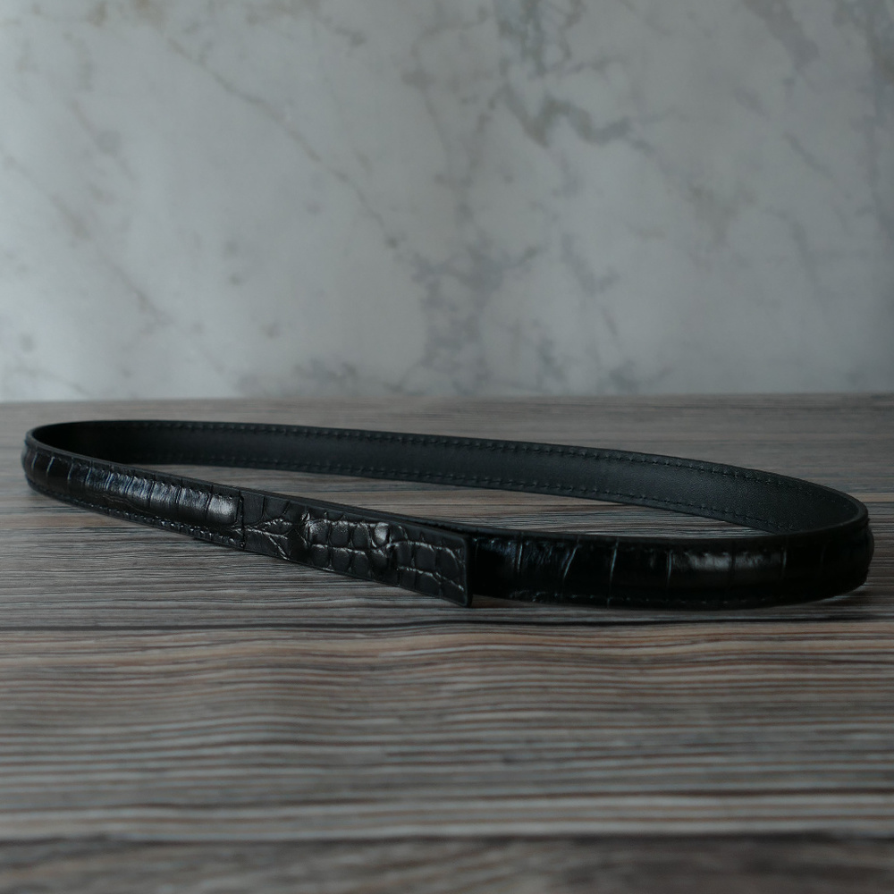 H&M Black Alligator Skin Skinny Belt