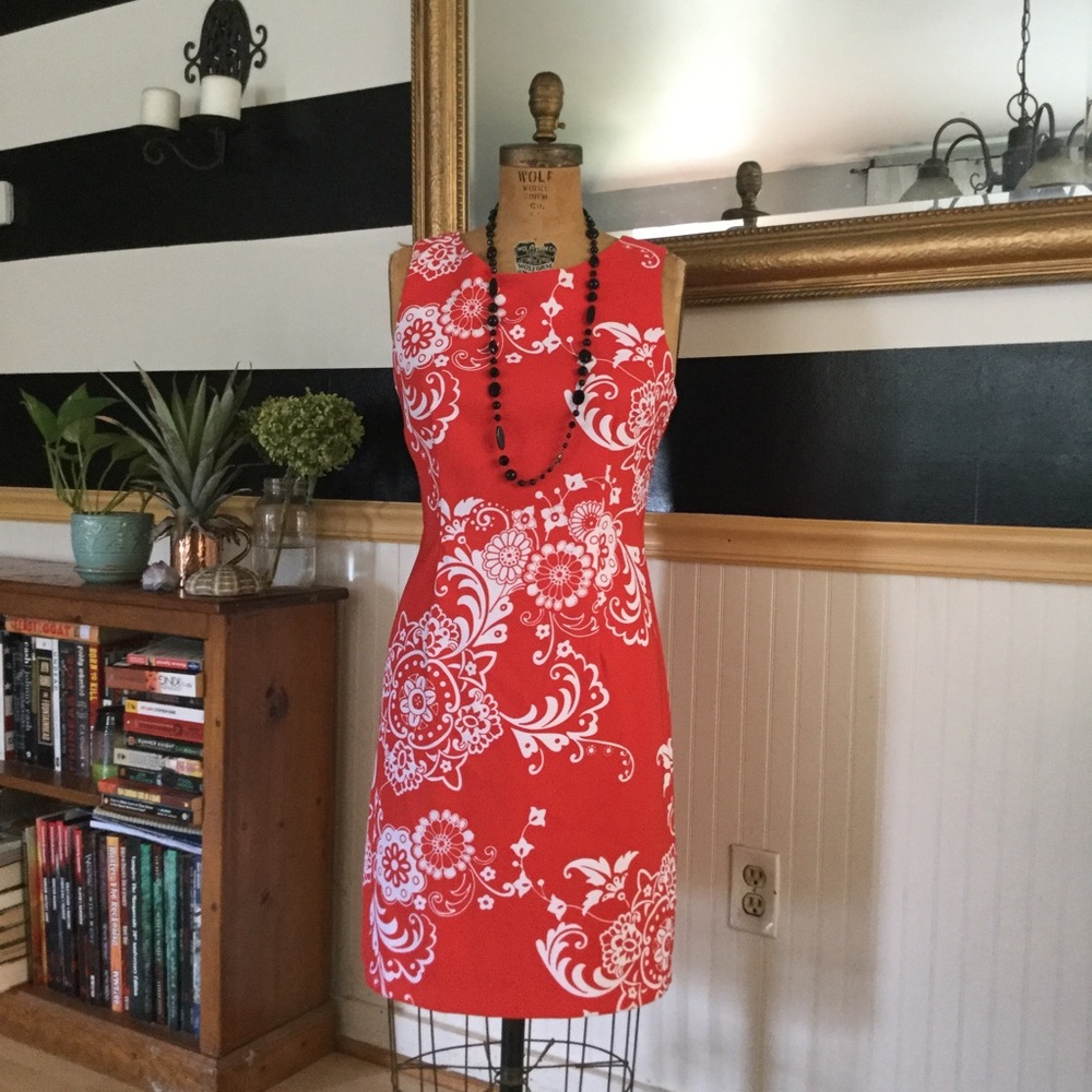🌺 5 for $20, today only! Red hibiscus dress