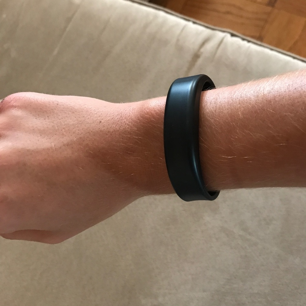 Garmin VivioSmart Activity Tracker - Never used!